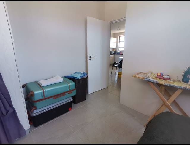 2 BEDROOM FLAT TO LET IN FYNNLAND